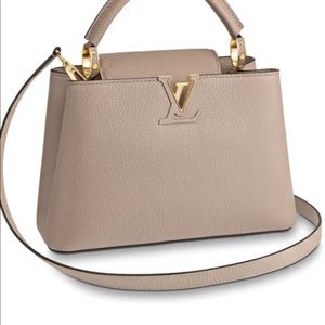 - Louis Vuitton Capucines PM Taupe Color
